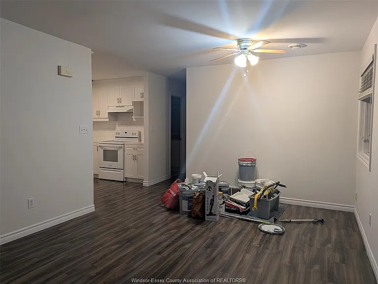 1050 Hickory Rd #2 — Photo 8