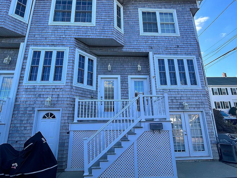 1st image of 17 Bradford St Unit 1