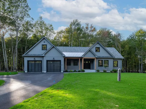 67 Stratham Lane, Greenland, NH 03840