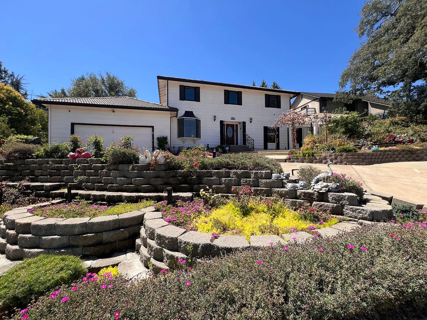 Spacious El Dorado Hills 4bd/3ba Home with Large Backyard — Photo 4
