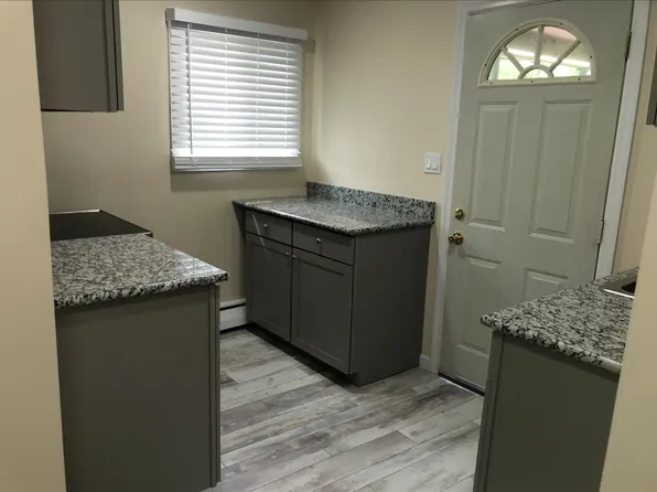 (undisclosed Address), East Northport, NY 11731