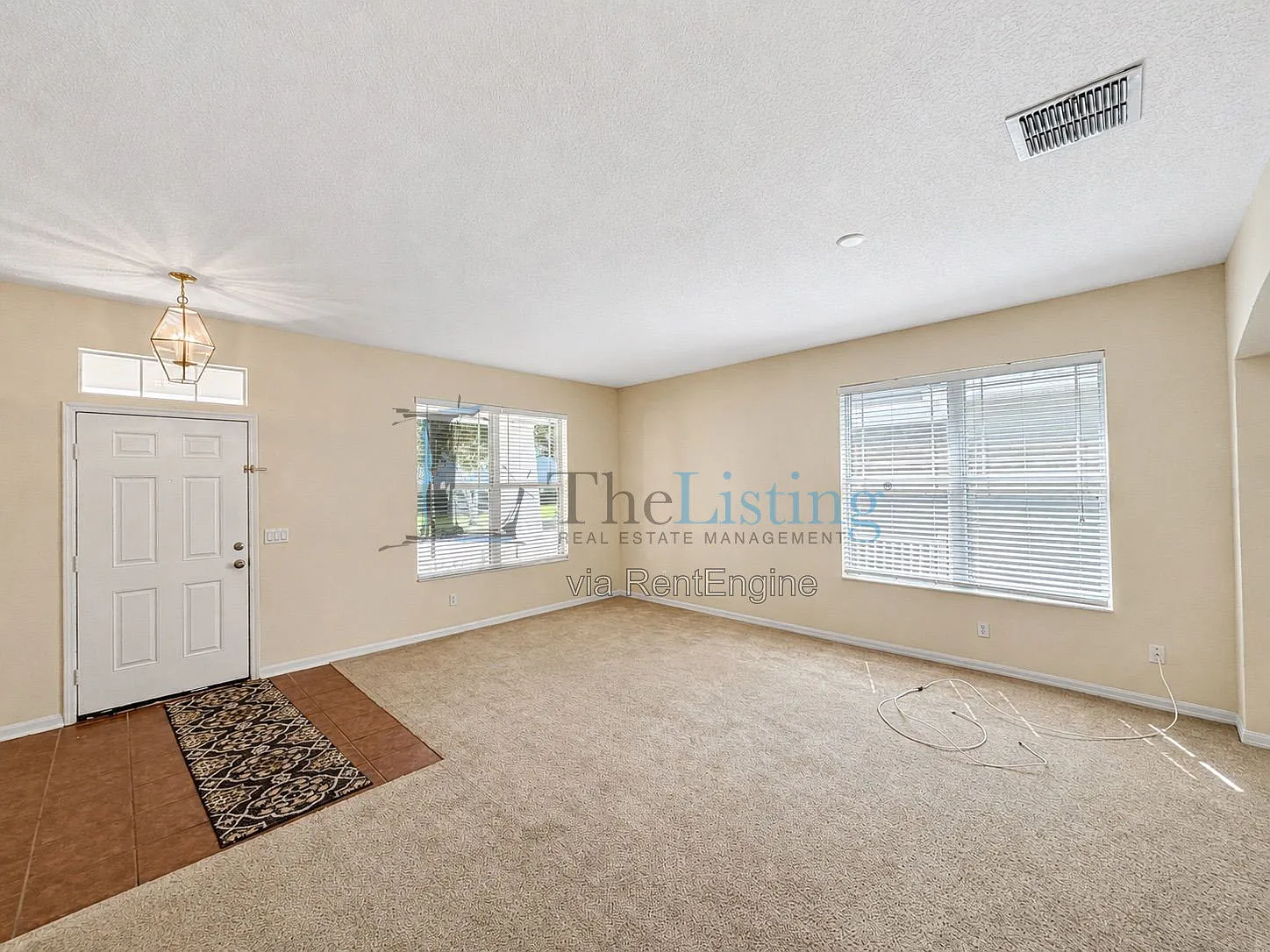 3 bed, 2.0 bath, 1786 sqft, $2,299 — Photo 4