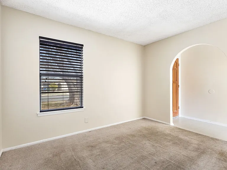 4718 Casa Oro St — Photo 13
