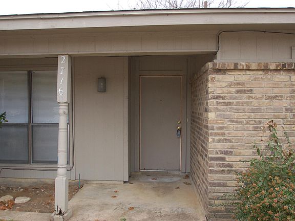 2nd image of 2716 Westchester Dr #2716