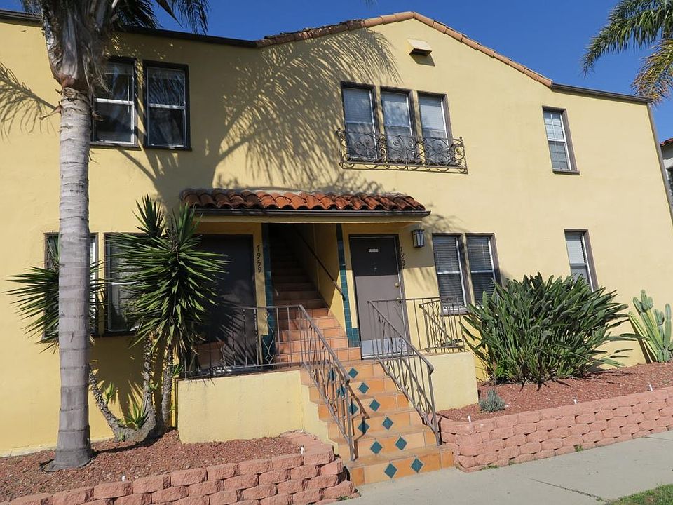 1st image of 7955 1/2 Blackburn Ave