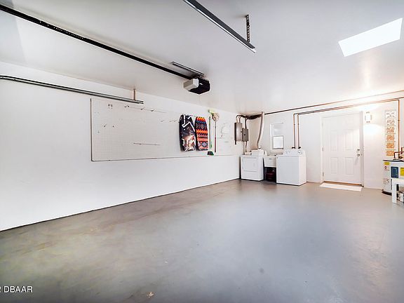 4th image of 2750 S Ocean Shore Blvd #460