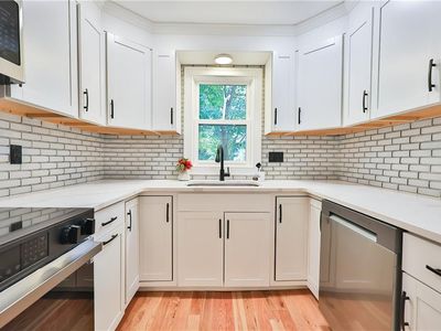 92 1st Rd, Glocester, RI, 02814
