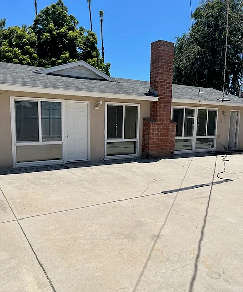 22959 Vose St — Photo 23