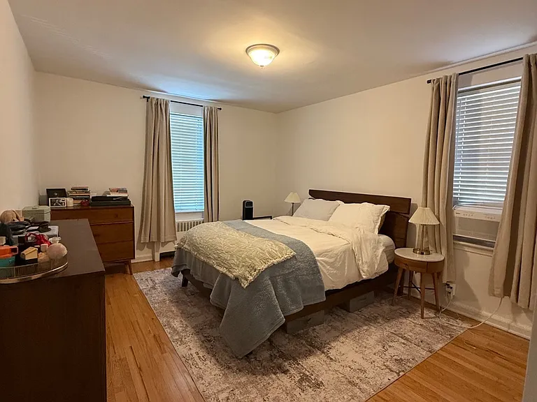 2090 Barnes Ave #3E — Photo 13