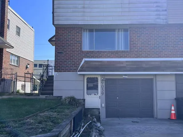 9039 Revere St, Philadelphia, PA 19152