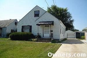 5th image of 2474 E 37th St