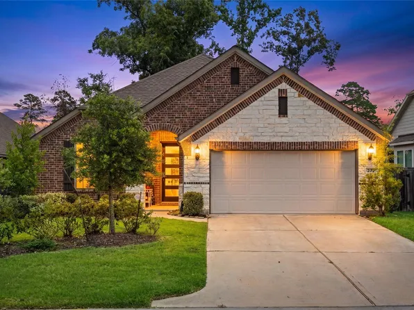 252 Scarlet Maple Way, Willis, TX 77318