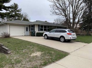 4406 Mineral Point Rd, Madison, WI 53705