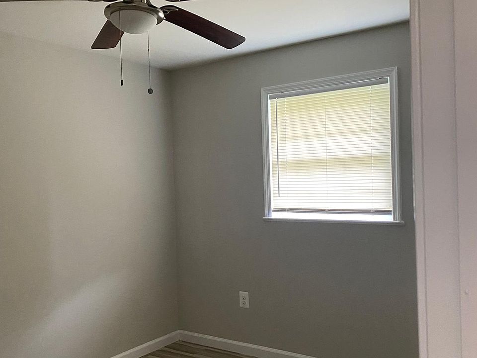 2nd image of 7017 Highland Meadows Ct