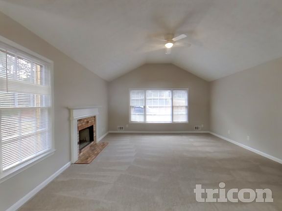 2nd image of 3746 Windy Hill Dr SE