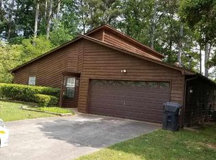 132 Slicky Rock Ct, Riverdale, GA 30274