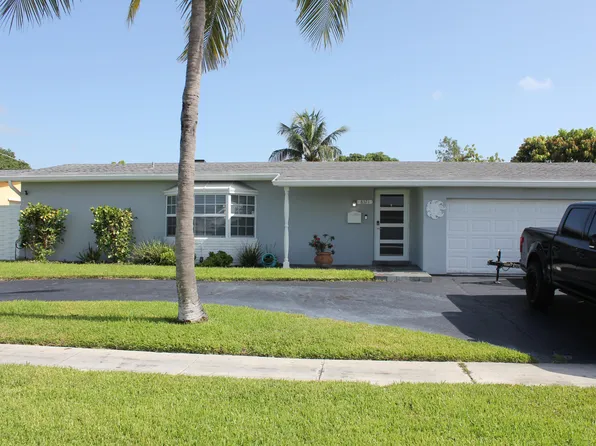8571 NW 24th Ct, Sunrise, FL 33322