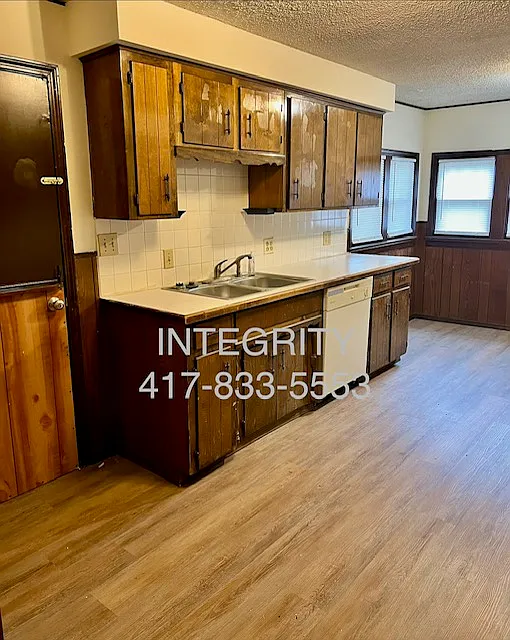 2 bed, 882 sqft, $895 — Photo 4