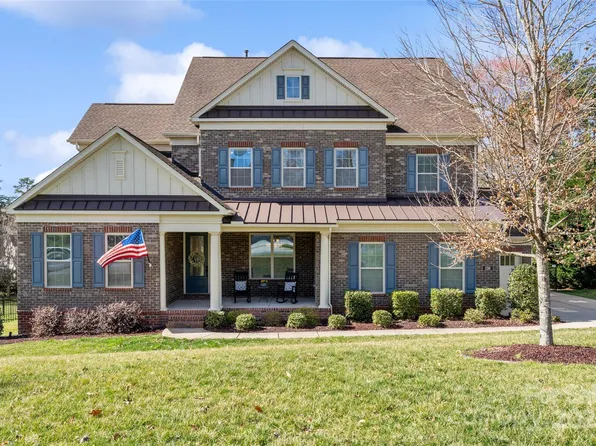 130 Monteray Oaks Cir, Fort Mill, SC 29715