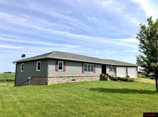 61668 187th St, Janesville, MN 56048