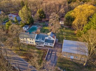 610 Sugar Rd, Bolton, MA 01740
