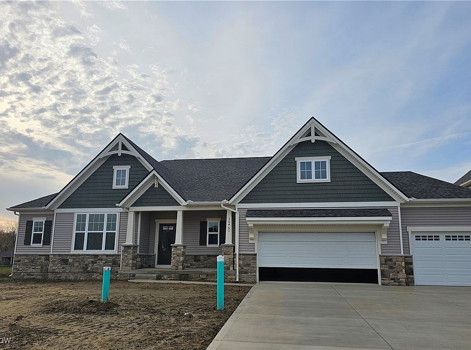 1st image of 36463 W Shore Park Way