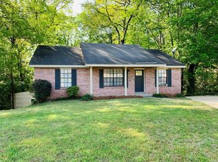258 Azalea Dr, Millbrook, AL 36054