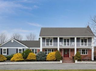 9 Eagle Nest Rd, Colts Neck, NJ 07722