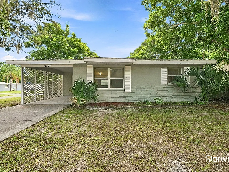 11204 Grant Dr