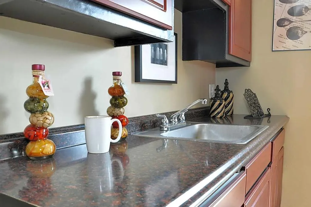 14074 Riverview St — Photo 2