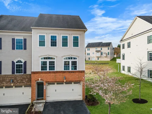 4912 Rushing River Dr, Ellicott City, MD 21043