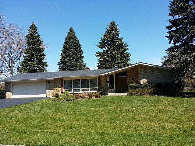 1st image of 214 Hickory Haven Dr W