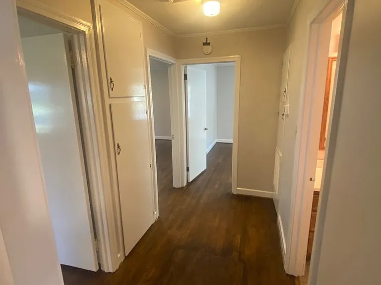 406 Winecoff School Rd — Photo 12