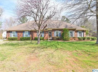 138 Lovvorn Ln, Huntsville, AL 35806