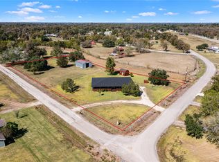 36610 Lariat Ln, Wallis, TX 77485