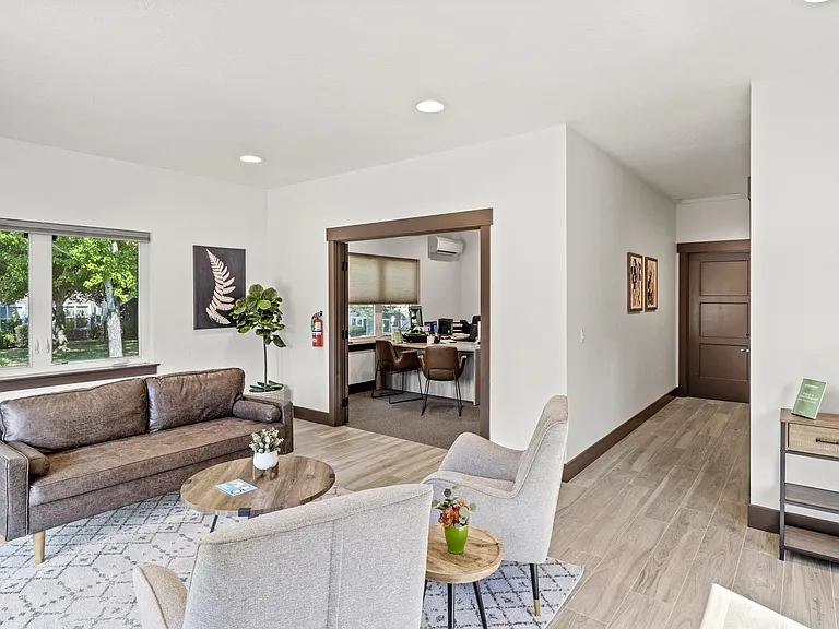 Leasing Office