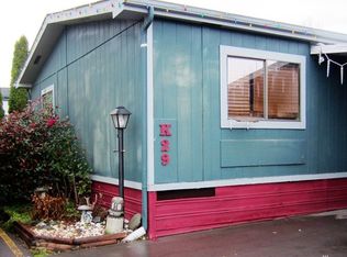 415 Lakeview Rd, Lynnwood, WA 98087