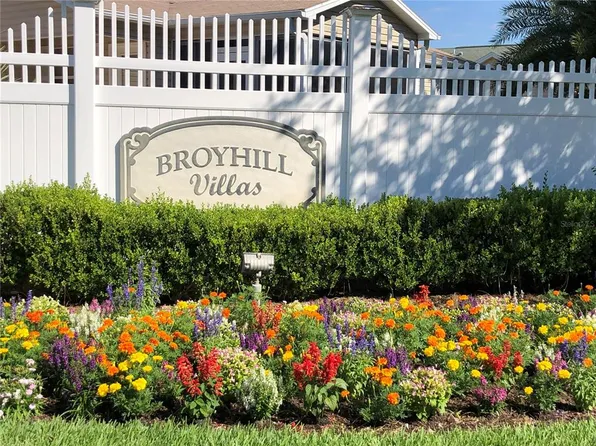 2099 Broyhill Ave, The Villages, FL 32162