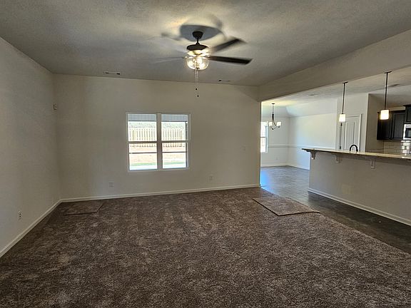 2nd image of 3065 Easton Drive
