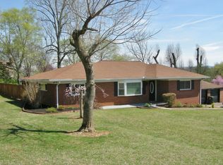 2169 Sentell Cir, Maryville, TN 37803