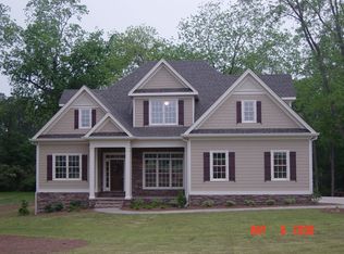 103 Riverbluff Dr, Lagrange, GA 30240