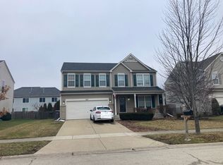 923 Neufairfield Dr, Joliet, IL 60432