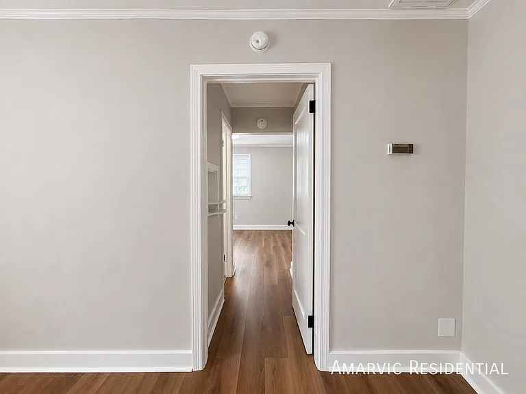 1107 College St #C — Photo 12