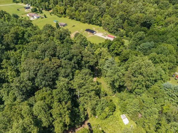 1746 Hackleshin Rd, Latham, OH 45646