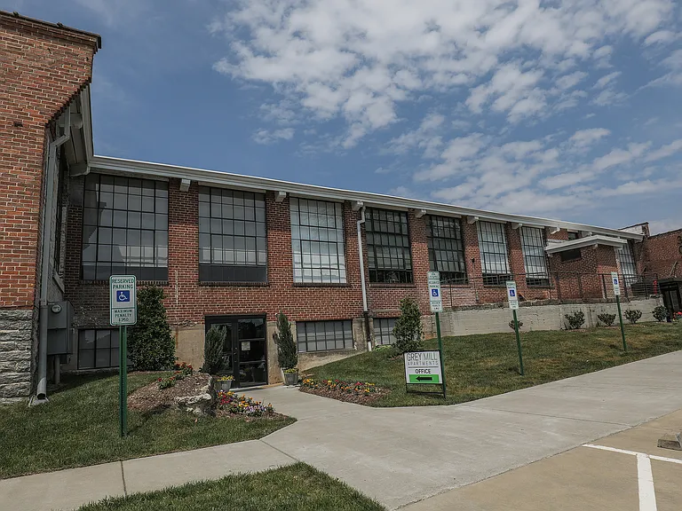 Grey Mill Apartments — Photo 40