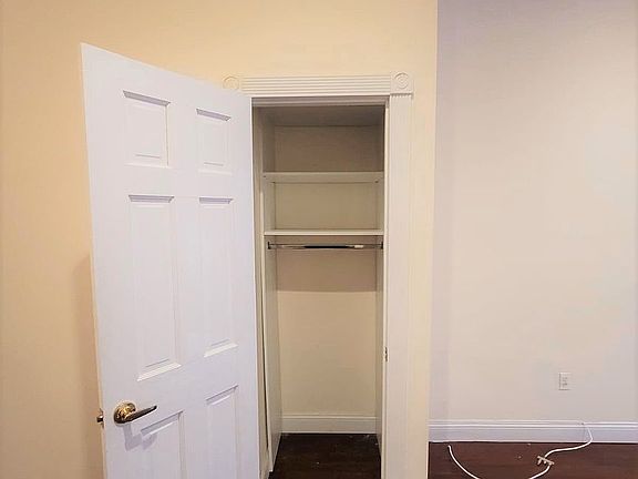 5th image of 506 E 88th St #1Z