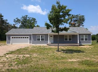 9136 S Airport Rd, Atlanta, MI 49709