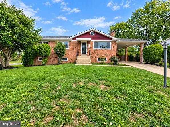 306 Dias Dr, Fort Washington, MD 20744