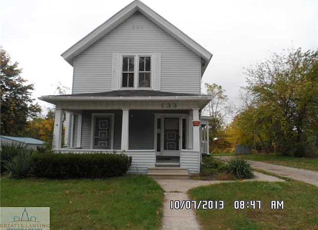 1st image of 133 E 1st St