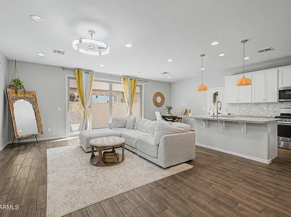 17237 N 9TH Place, Phoenix, AZ 85022